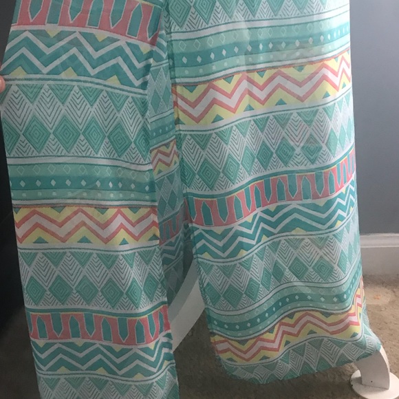 Aztec Maxi Dress - Picture 3 of 6